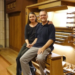 Lilo Kunkel und Bert Stenger an der Rudigierorgel